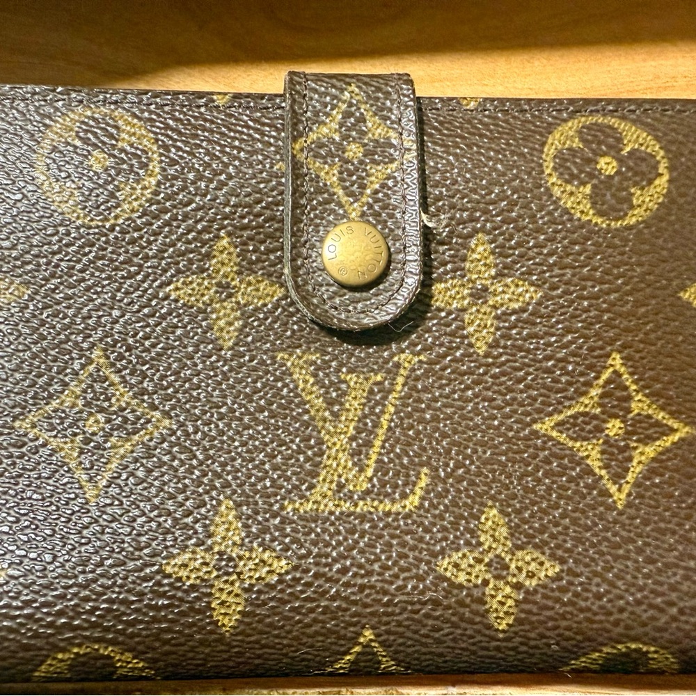 Authentic Vintage Louis Vuitton Brown Monogram Wallet.